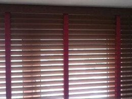 veneciana de madera